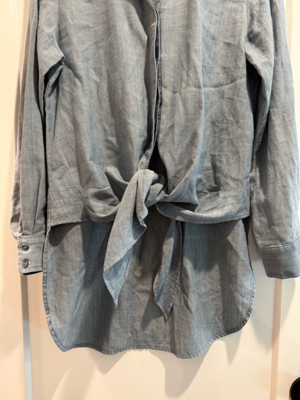 Finley Ali Tie Front Cotton Blouse Blue Size Small Made USA Minimalist Chic - Picture 4 of 8